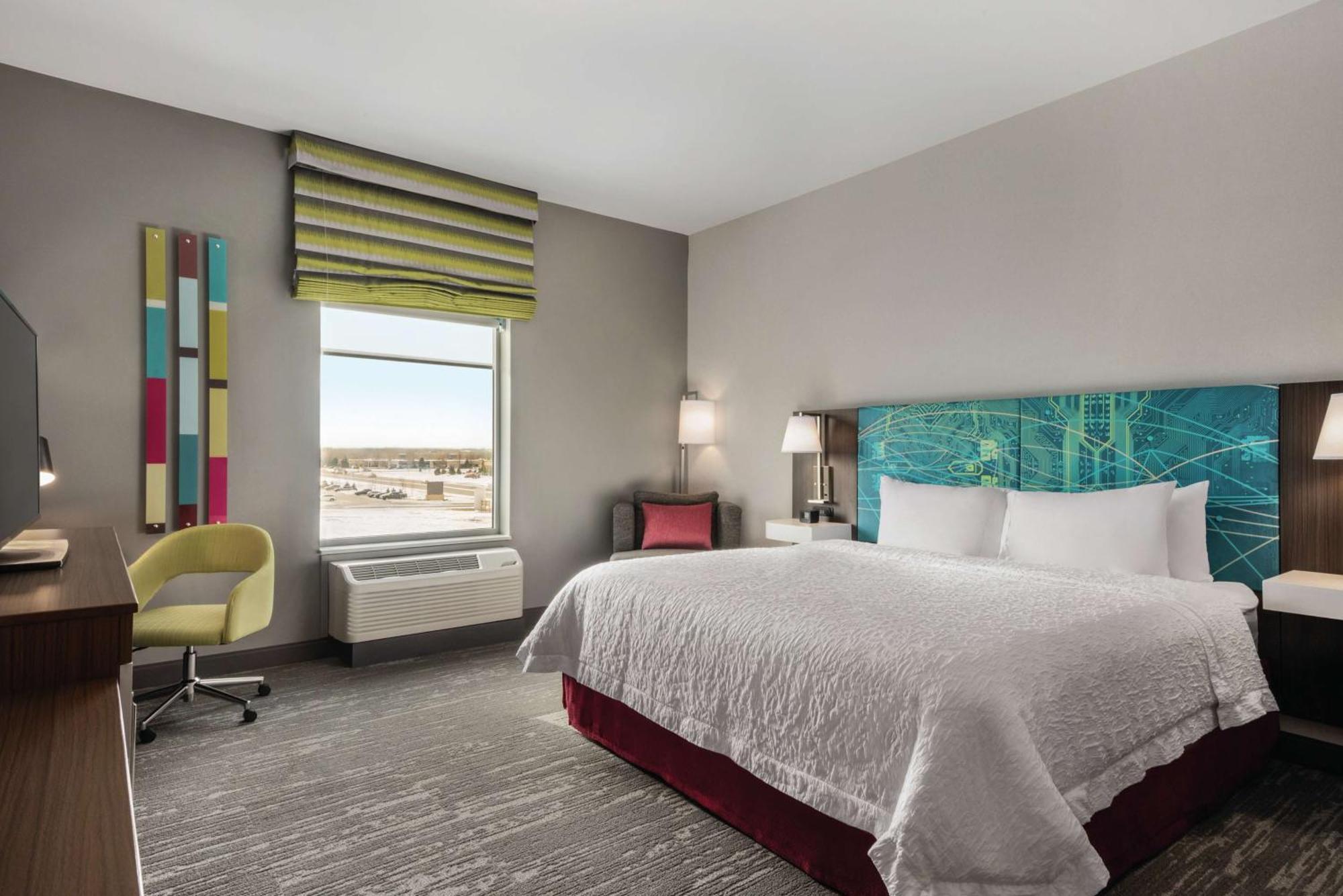Hampton Inn Brooklyn Park Buitenkant foto